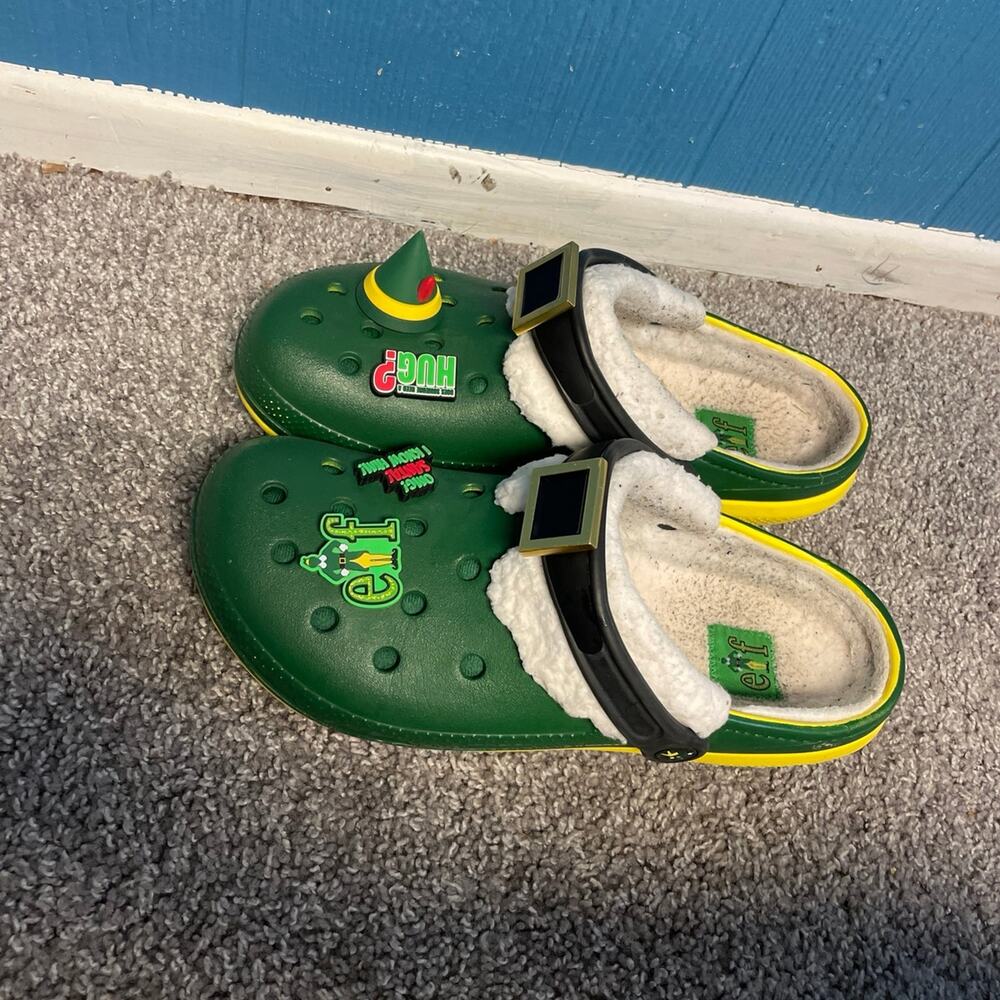 Buddy the elf Crocs